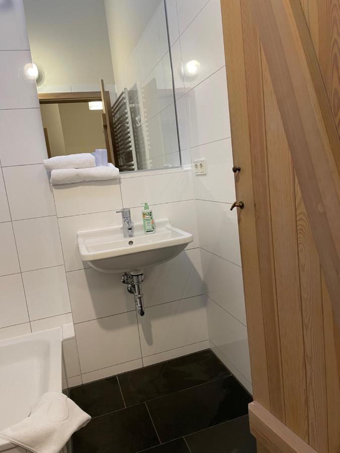 Alte Remise Hotell Dresden Exteriör bild